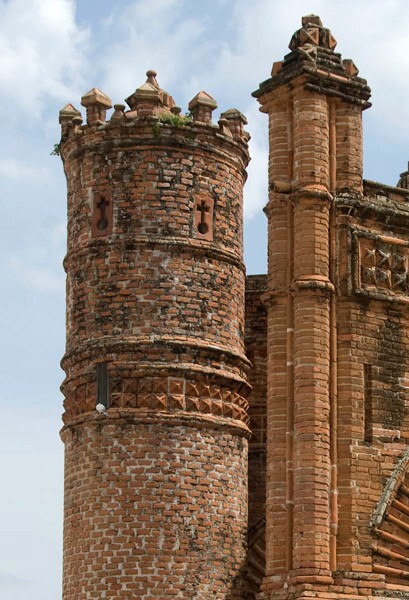 Turret - Fuente La Pila o La Corona