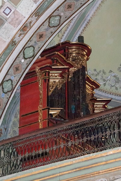 Tlacolula, La Asunción, choir loft organ - Tlacolula, Oaxaca