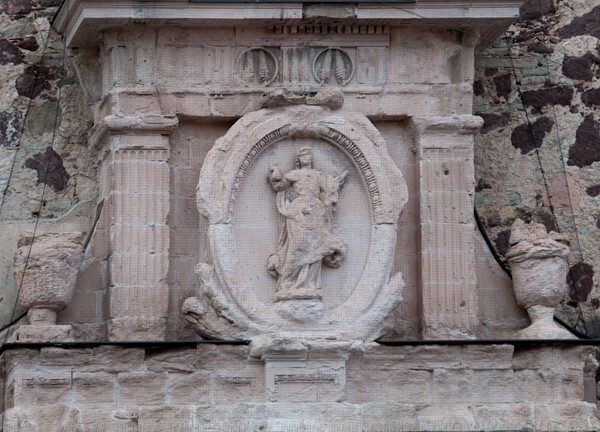 Alhóndiga de Granaditas, W portal relief - Guanajuato, Guanajuato