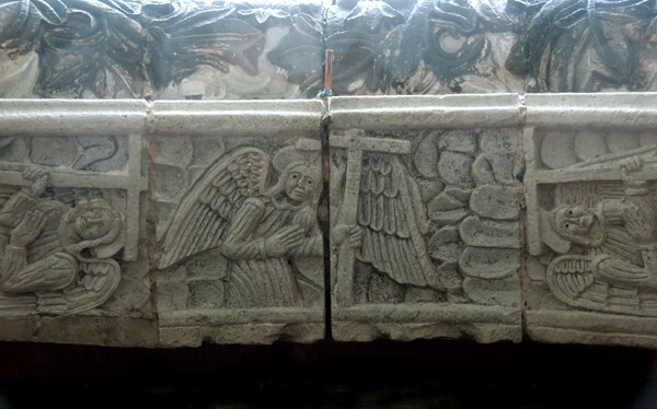 Façade portal, archivolt intrados - Molango, Hidalgo