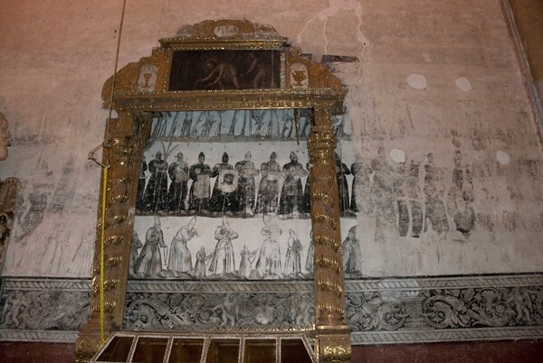 Nave mural, Franciscan penitents - San Miguel Arcángel, nave & high altar