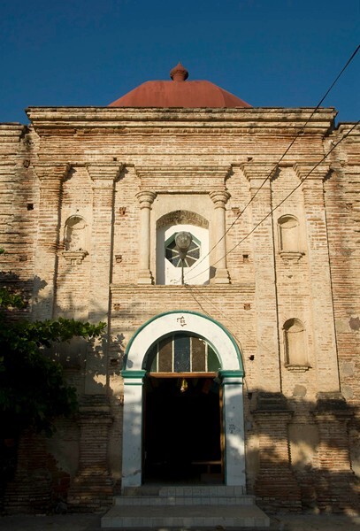 Santa María Magdalena, façade - Magdalena Tequisistlán, Oaxaca