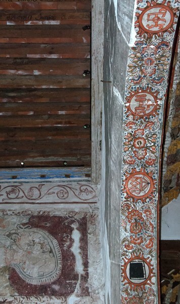Capilla abierta, S apse wall mural & chancel arch - San Esteban, capilla abierta