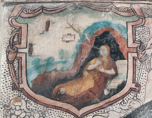 St. Mary Magdalene - San Juan Evangelista, lower cloister walk, frieze mural cartouches