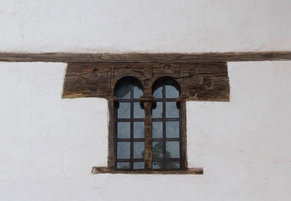 Guatápera hospitalito, façade ajimez - Santa Fe de la Laguna, Michoacán