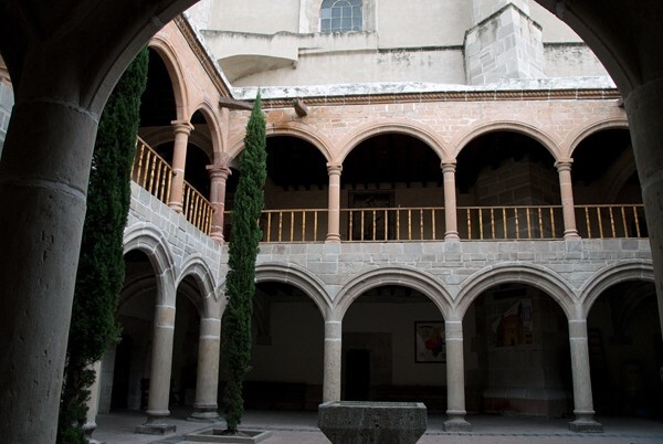 Cloister - San José