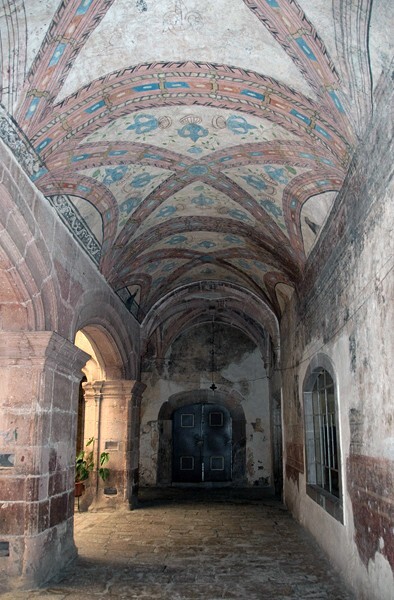 Santiago, lower cloister ambulatory - Copándaro, Michoacán