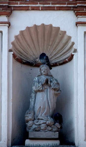 Façade niche, Virgin Immaculate - La Purísima Concepción