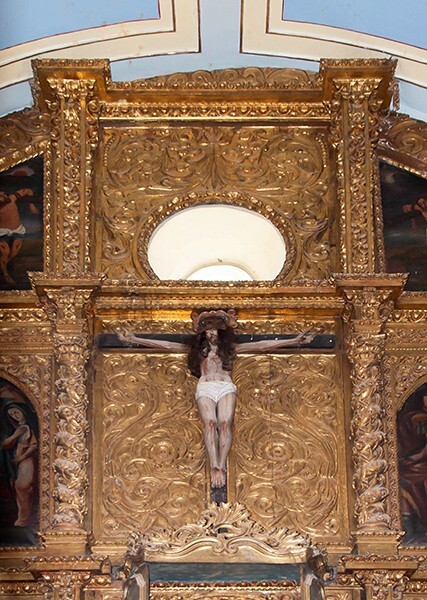 Santa Isabel, high altar closeup - Santa Isabel Cholula, Puebla