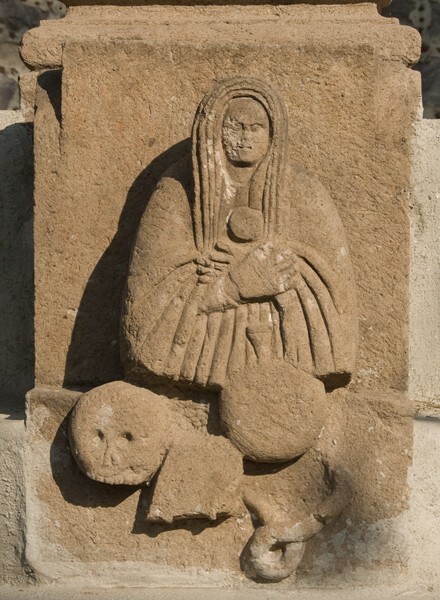 Atrial cross, base relief - San Agustín, nave, capilla abierta & atrial cross