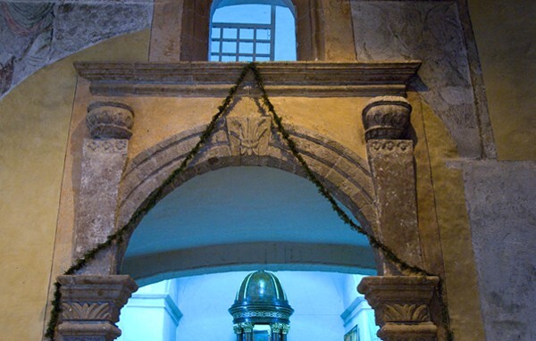 Nave portal - San Bartolomé