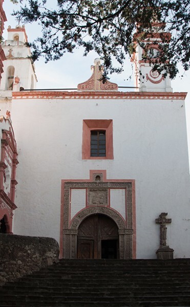 Façade - San Francisco, façade, portería, cloister & murals
