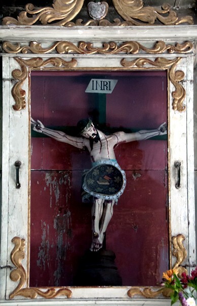 Santiago, nave Crucifixion altar, Crucifixion - Zoochila, Oaxaca