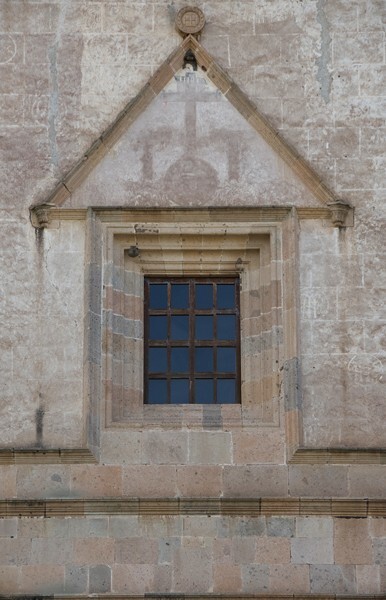 Façade, choir loft window - San Andrés, façade, capilla abierta, portería, posas, atrial cross & nave