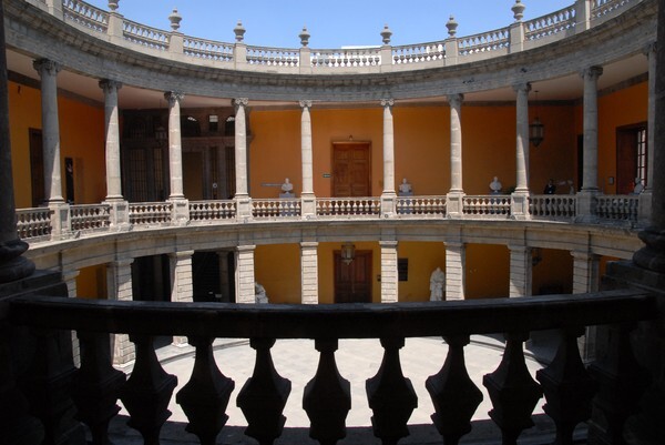 Rotunda, upper story - Palacio Buenavista (Museo de San Carlos)