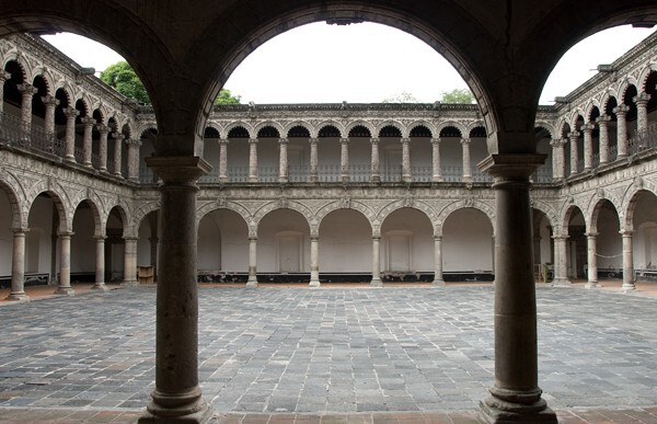 Cloister - La Merced (cloister)