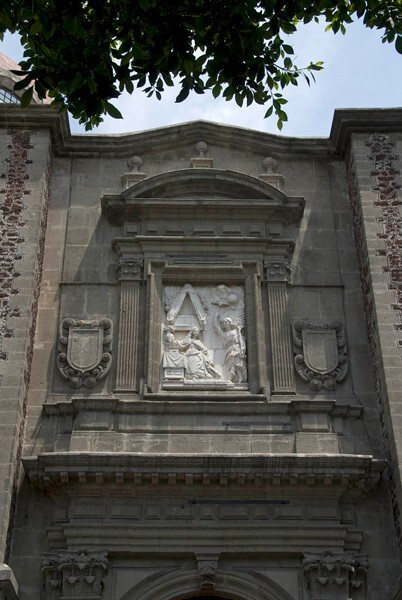 La Encarnación, W portal relief - La Encarnación