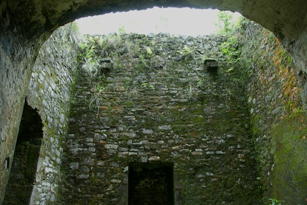 Baptistry - Los Santos Reyes