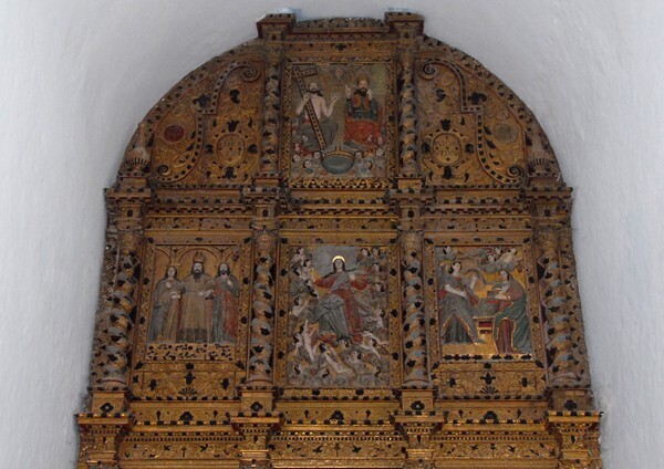 La Transfiguración, high altar, top two tiers - Façade, porterías, high altar & baptismal font