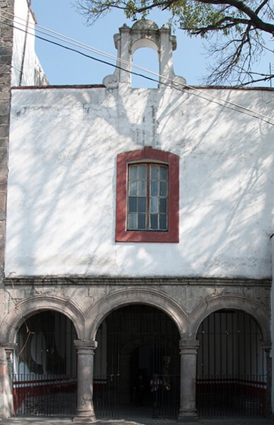 San Felipe y Santiago, portería - Azcapotzalco