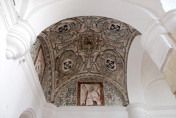 SS Pedro y Pablo, lower cloister ambulatory, testera vault - Etla, Oaxaca, San Pedro y San Pablo