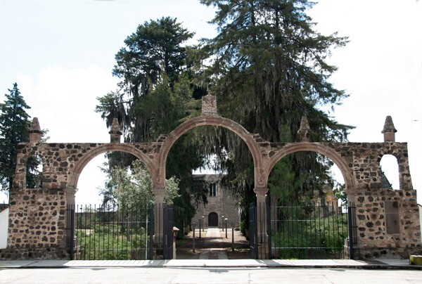 West atrial gate - San Andrés, façade, portería & atrial gate