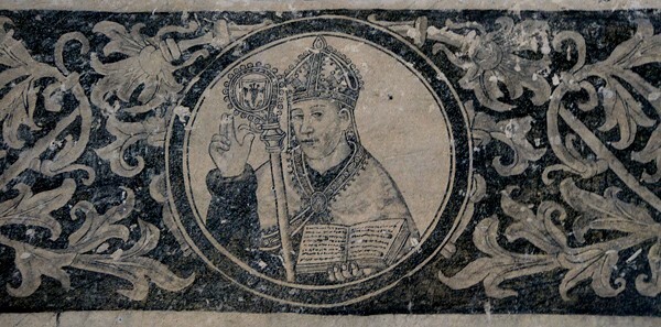 Convento dado mural roundel, St. Peter - San Pedro Apóstol