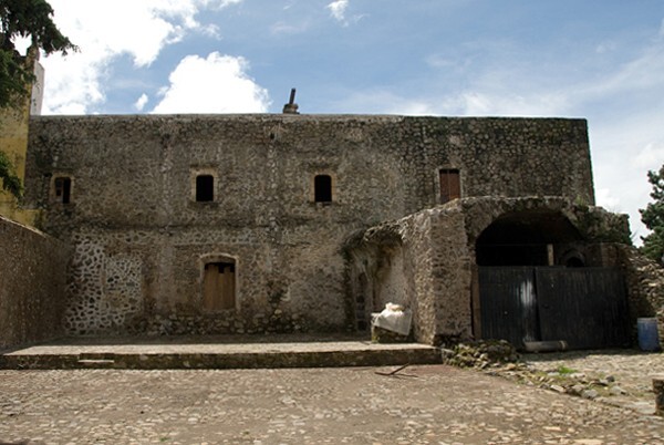 Convento - San Juan Bautista, facade, convento, cloister & lower walk murals