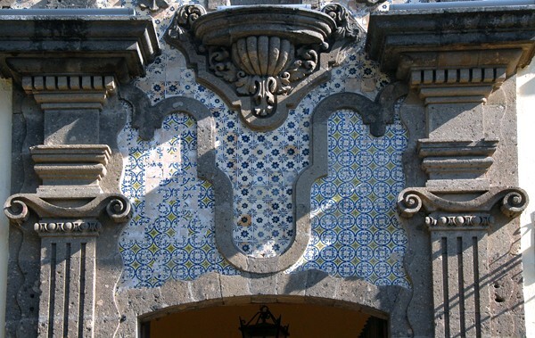 Hospital de Nuestra Señora del Refugio, main portal detail - Tlaquepaque, Jalisco