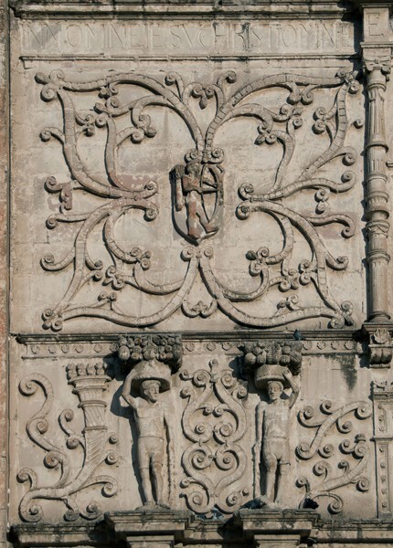 Façade strapwork with Chichimec archer & Canephori (left) - San Pablo, façade, portería & convento