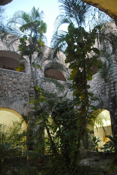San Miguel Arcángel, cloister - Maní, San Miguel Arcángel