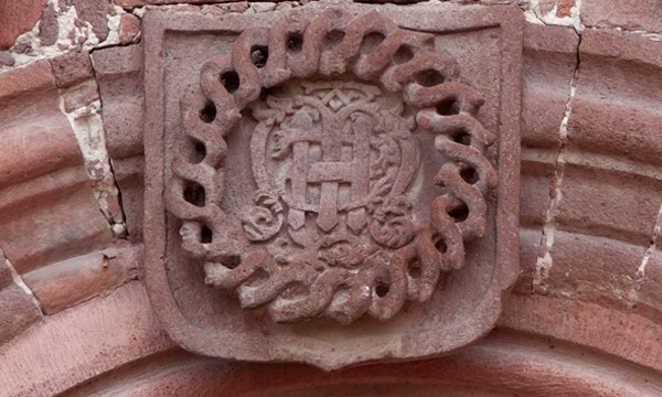 Capilla abierta, portal archivolt keystone - San Francisco & capilla abierta