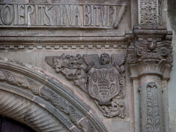 San Gabriel, porciúncula door, right spandrel relief - San Gabriel, church, posas & novitiate