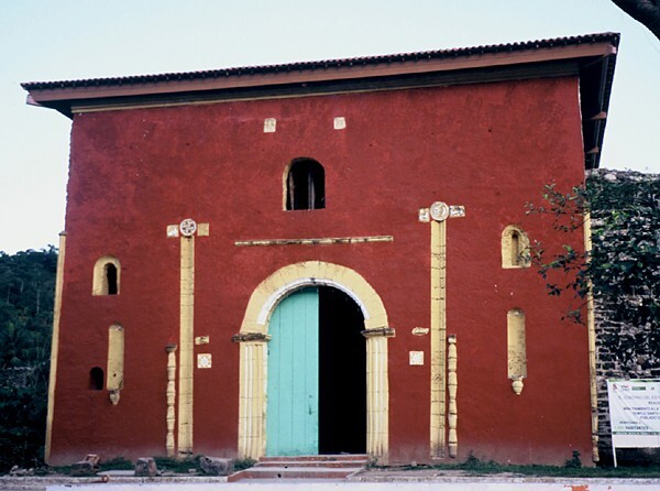 Facade - Santo Domingo