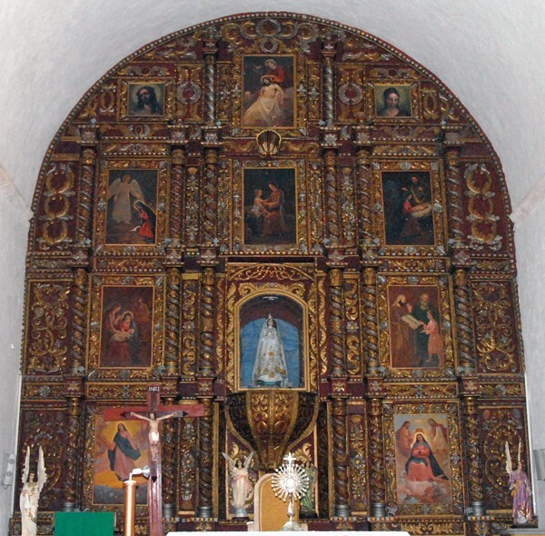 San Antonio de Padua, high altar - Hopelchén, Campeche