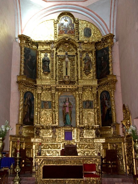 La Magdalena, high altar - Magdalena Salinas