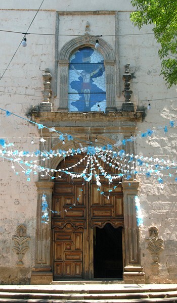 San Diego de Alcalá, façade - Quiroga, Michoacán