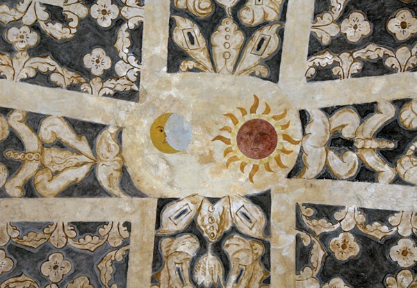 Vault, ceiling mural detail, sun & moon - Camarín de la Virgen