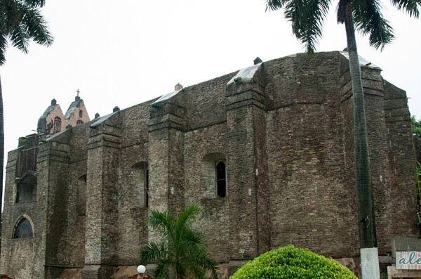 Exterior nave & apse - San Agustín