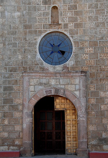 Nuestro Señor de la Misericordia, façade portal & choir loft oculus - San Pedro Cucuchucho, Michoacán