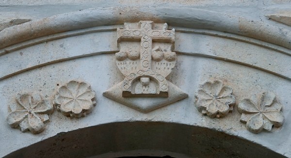 San Francisco, façade portal, archivolt keystone - Ixtlán de Juárez, Oaxaca