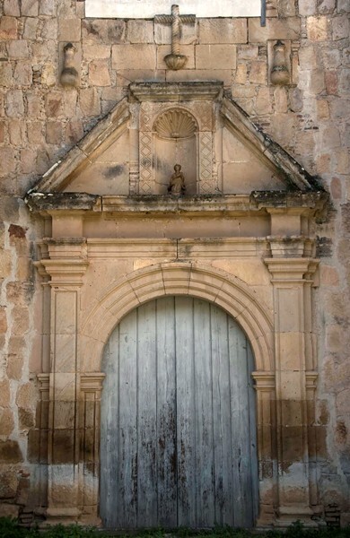 Santa Catarina, lateral portal - Ixtepeji, Oaxaca