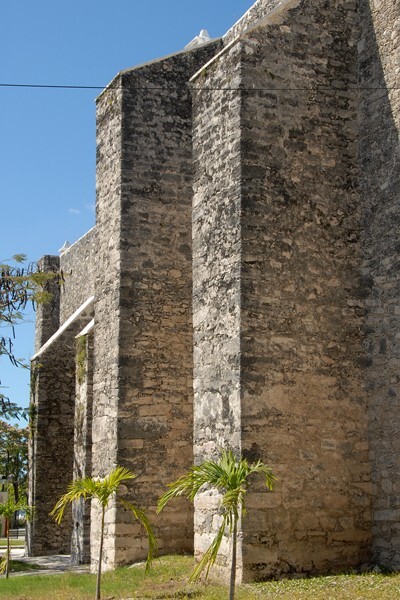 La Merced, buttressing - Champotón, Campeche