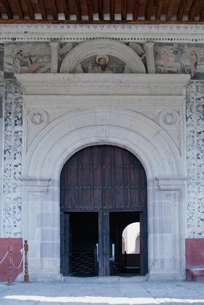 Portería, cloister portal - Santa María Magdalena, church & portería