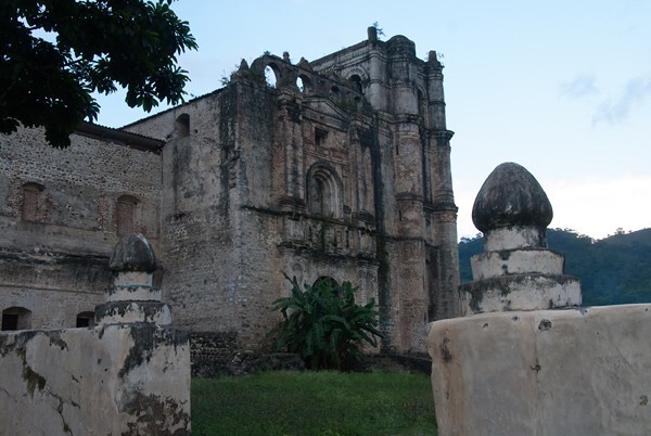 Santo Domingo, façade - Tecpatán (ruins), Chiapas