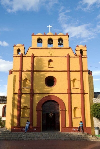 La Santísima Trinidad, façade - La Trinitaria, Chiapas