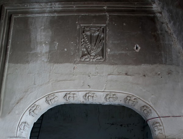 Anteportería portal alfiz - La Comunidad