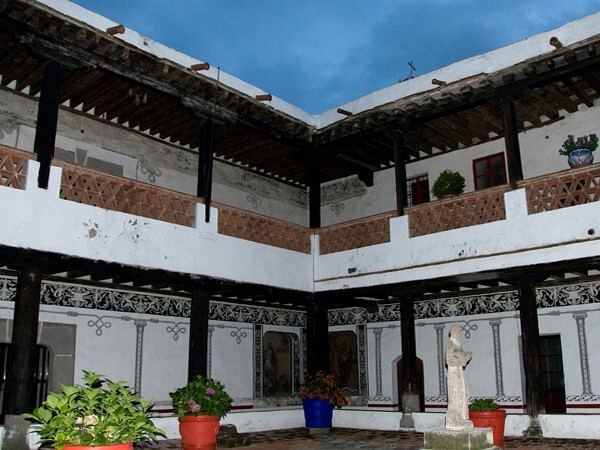 San Simón y San Judas, patio - Calpulalpan, Tlaxcala
