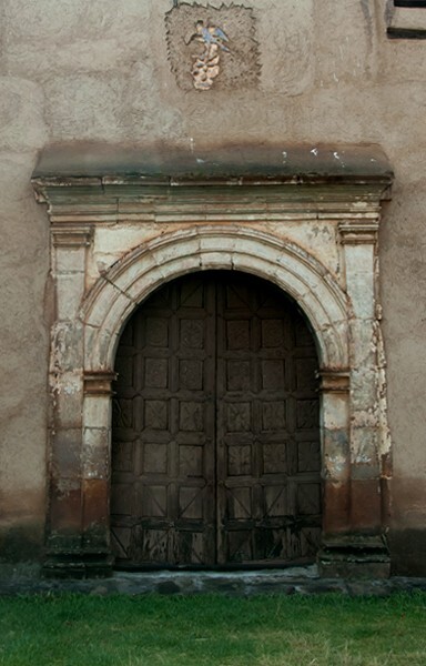 San Nicolás, porciúncula portal - Santa Fe de la Laguna, Michoacán