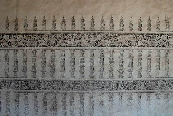 Lower cloister walk mural - San Andrés, cloister with murals